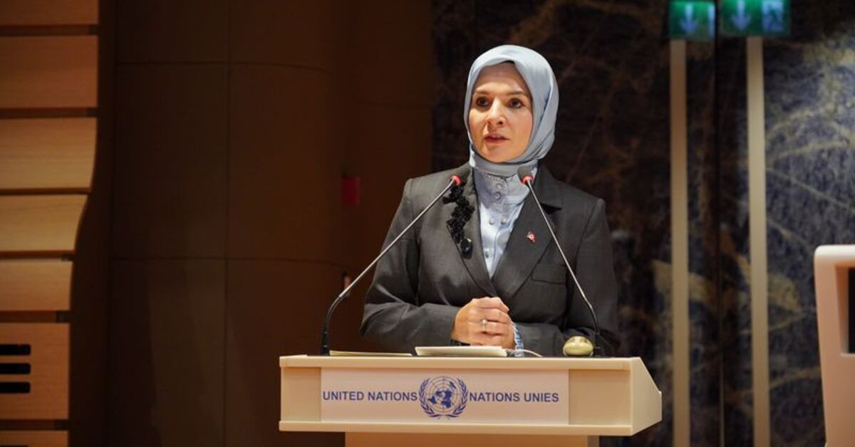 Bakan Göktaş’ın bulunduğu araç kaza yaptı