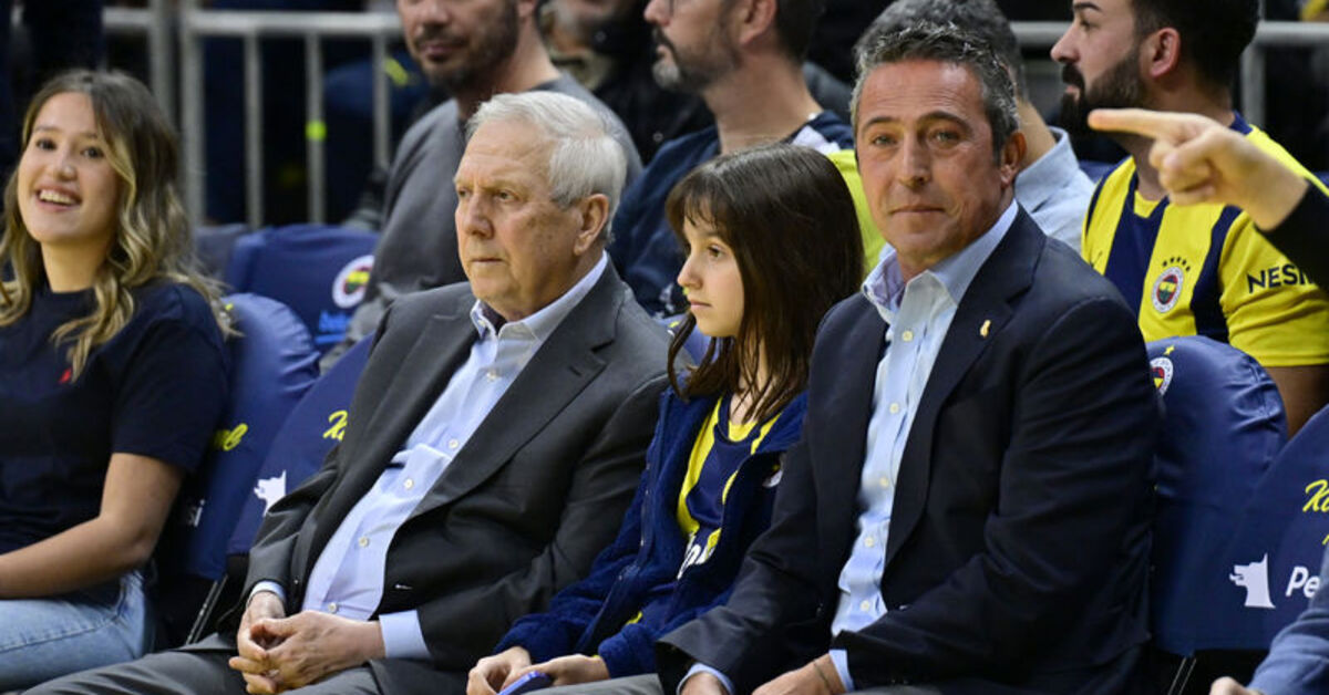 Ali Koç ile Aziz Yıldırım maçı birlikte izledi!