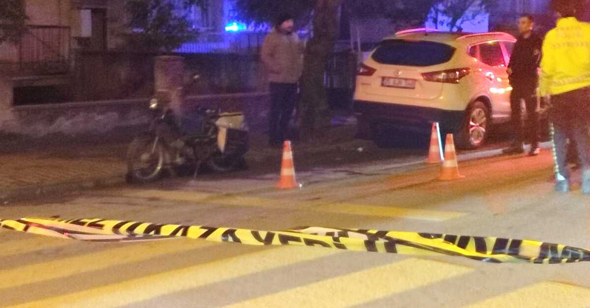 Motosiklette kalp krizi! Dengesini kaybedip düştü